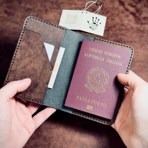 Porta passaporto Tiche